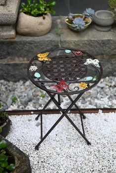 רומנטי מתכת שולחן מתקפל עם מגולף פרח פרפר גפן עיצוב - 39cm קוטר, 52cm גובה לבן שחור